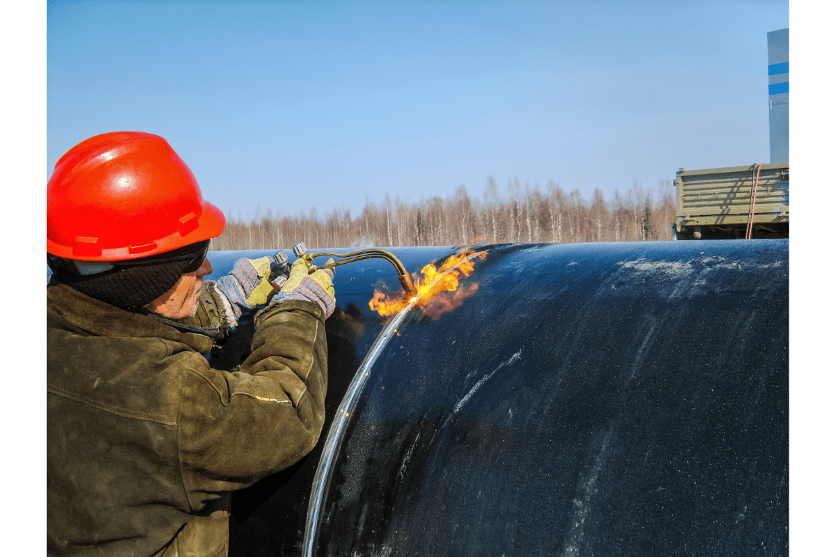 Pipeline engineers and operators utilize Hot-Tap or In-service welding techniques to connect and redirect live oil and gas pipelines without the need for expensive shutdowns. They encounter various challenges that require them to find a delicate balance between operational efficiency, safety considerations, and cost management. Hot Tap